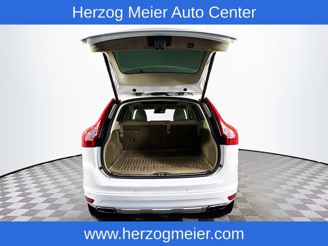 2015 Volvo XC60 T6 Premier Plus