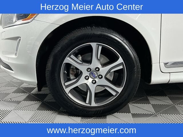 2015 Volvo XC60 T6 Premier Plus