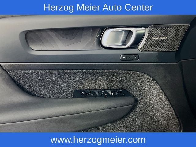 2023 Volvo C40 Recharge Pure Electric Ultimate