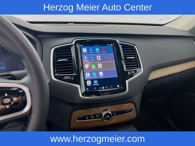 2024 Volvo XC90 Recharge Plug-In Hybrid T8 Plus Bright Theme 7 Passenger