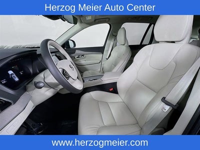 2025 Volvo XC90 Plug-In Hybrid T8 Plus 6 Passenger
