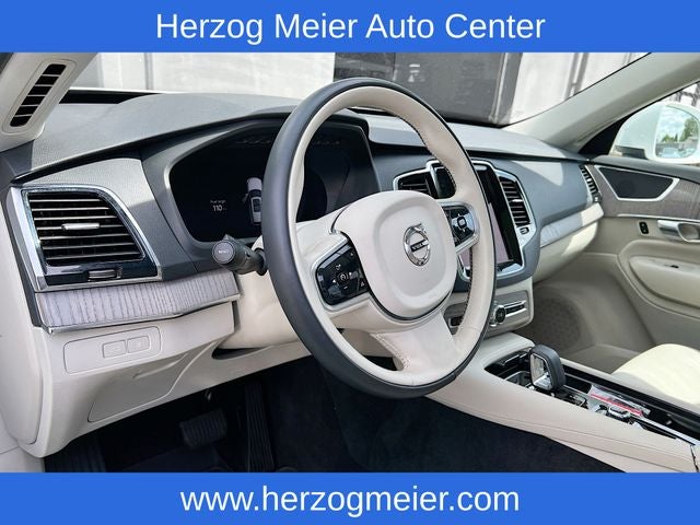 2025 Volvo XC90 Plug-In Hybrid T8 Plus 7 Passenger