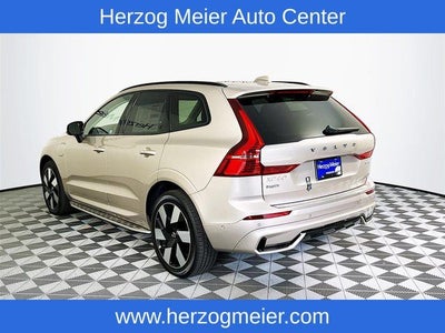 2025 Volvo XC60 Plug-In Hybrid T8 Plus