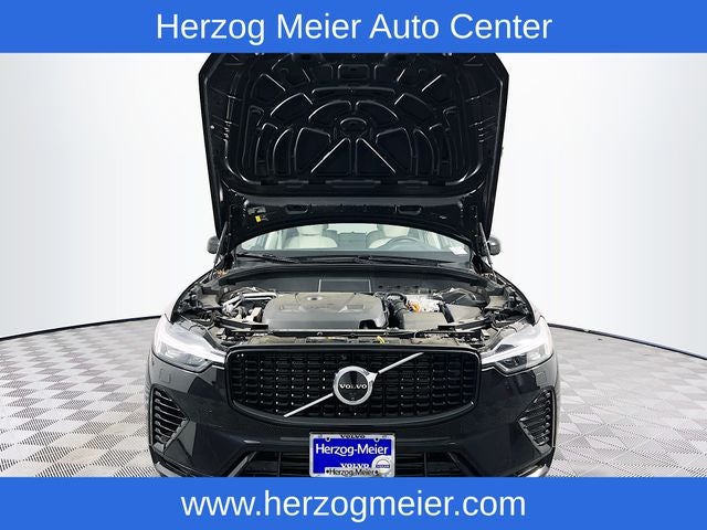 2025 Volvo XC60 Plug-In Hybrid Plus