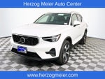 2025 Volvo XC40 B5 Core